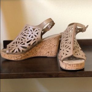 Pierre Dumas Wedge Sandles